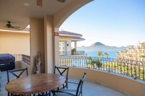 Beachfront, Premium Ocean View, 5 Star, VLE 1604